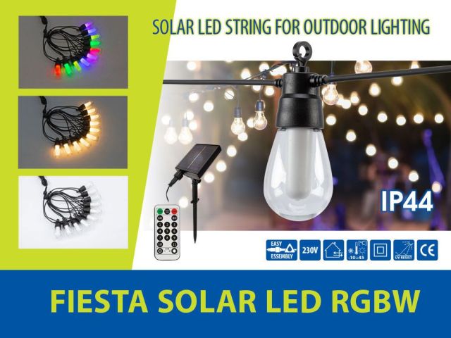 Light effects outside with the solar LED string FIESTA SOLAR LED
